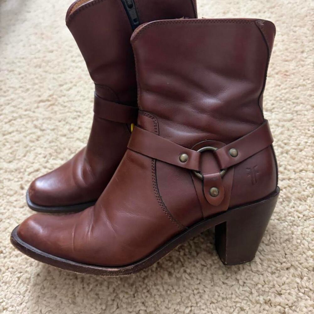 Frye 55 brown leather ankle